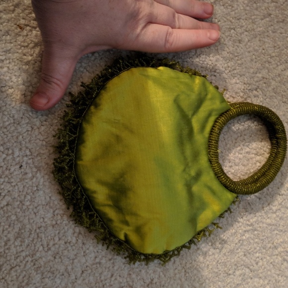 Silk and beaded bag - Picture 2 of 5